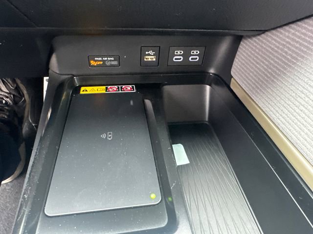 New 2026 Toyota Camry SE AWD/4WD image 29