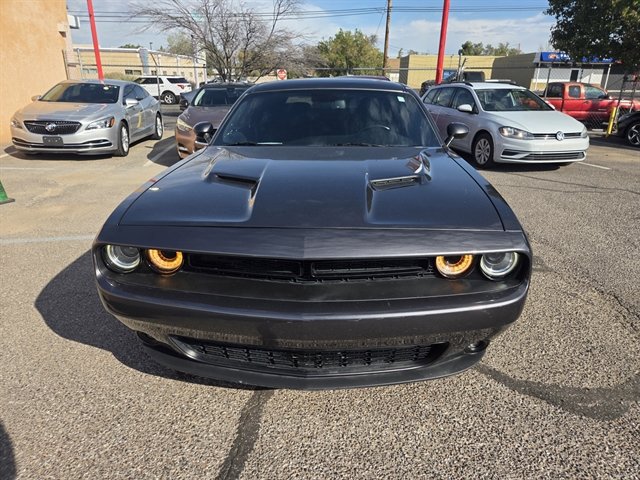 Used 2022 Dodge Challenger SXT w/ Blacktop Package RWD image 4