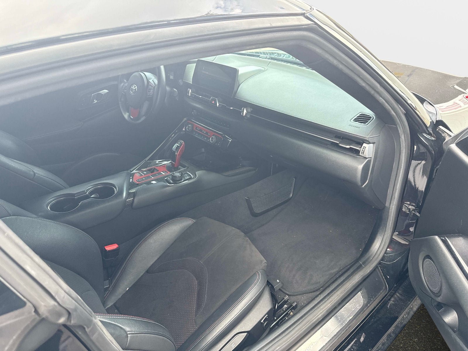 Used 2021 Toyota Supra RWD image 12