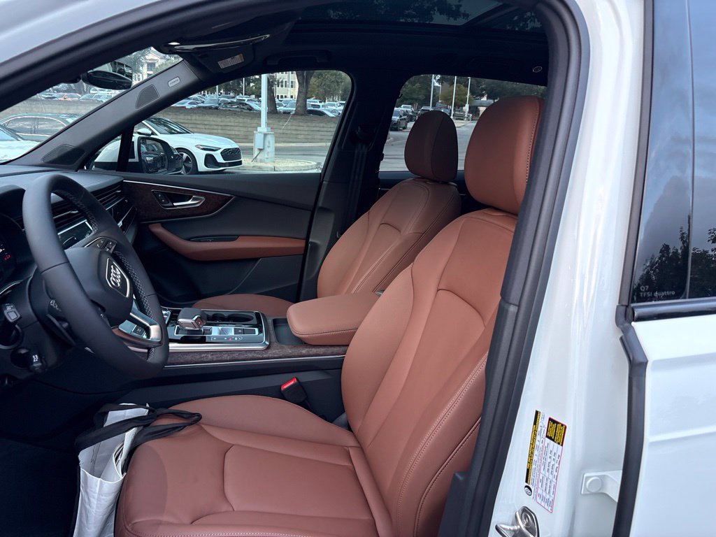 New 2026 Audi Q7 2.0T Premium AWD/4WD image 13