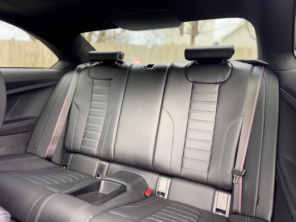 Used 2024 BMW M2 w/ Lighting Package image 22