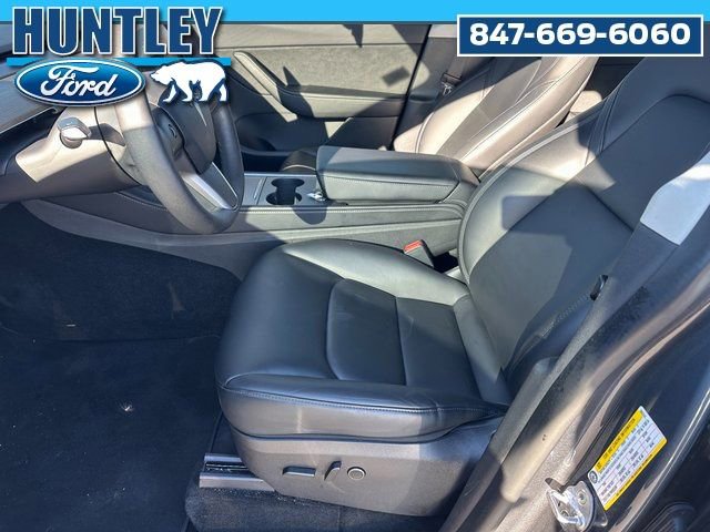 Used 2022 Tesla Model Y Long Range image 21