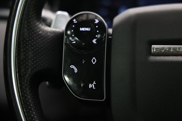 Used 2018 Land Rover Range Rover Velar R-Dynamic SE AWD/4WD image 30