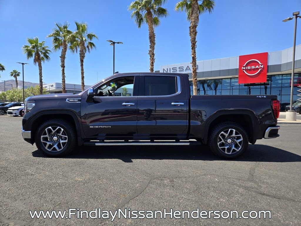 Used 2023 GMC Sierra 1500 SLT w/ SLT Premium Plus Package AWD/4WD image 3