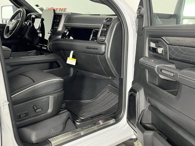 New 2025 RAM 2500 Limited image 33