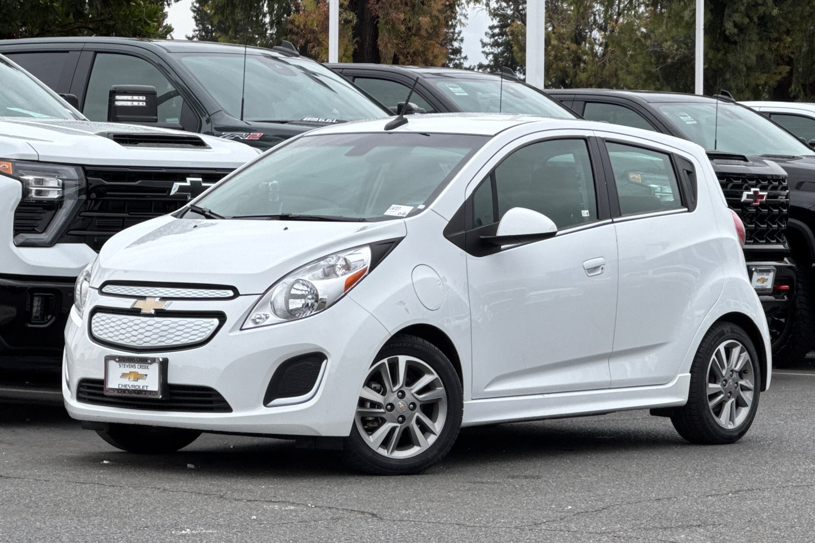 Used 2014 Chevrolet Spark LT FWD image 9