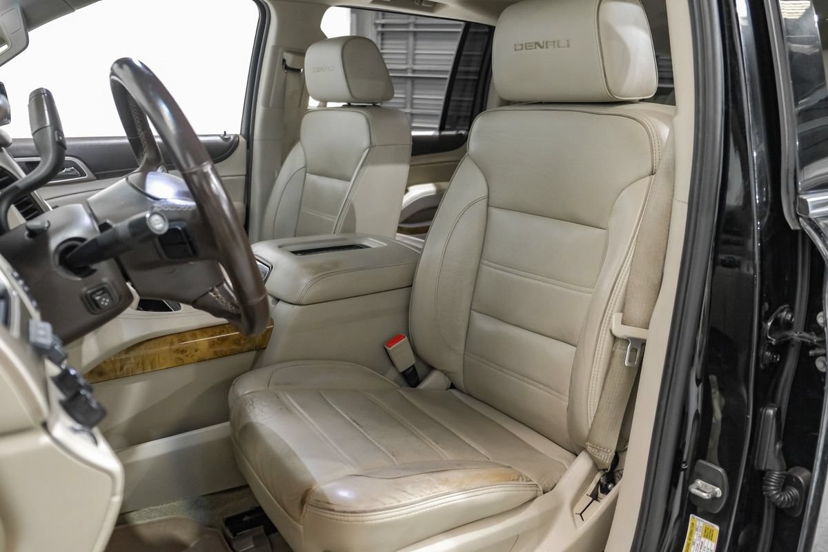 Used 2017 GMC Yukon XL Denali w/ Open Road Package AWD/4WD image 29