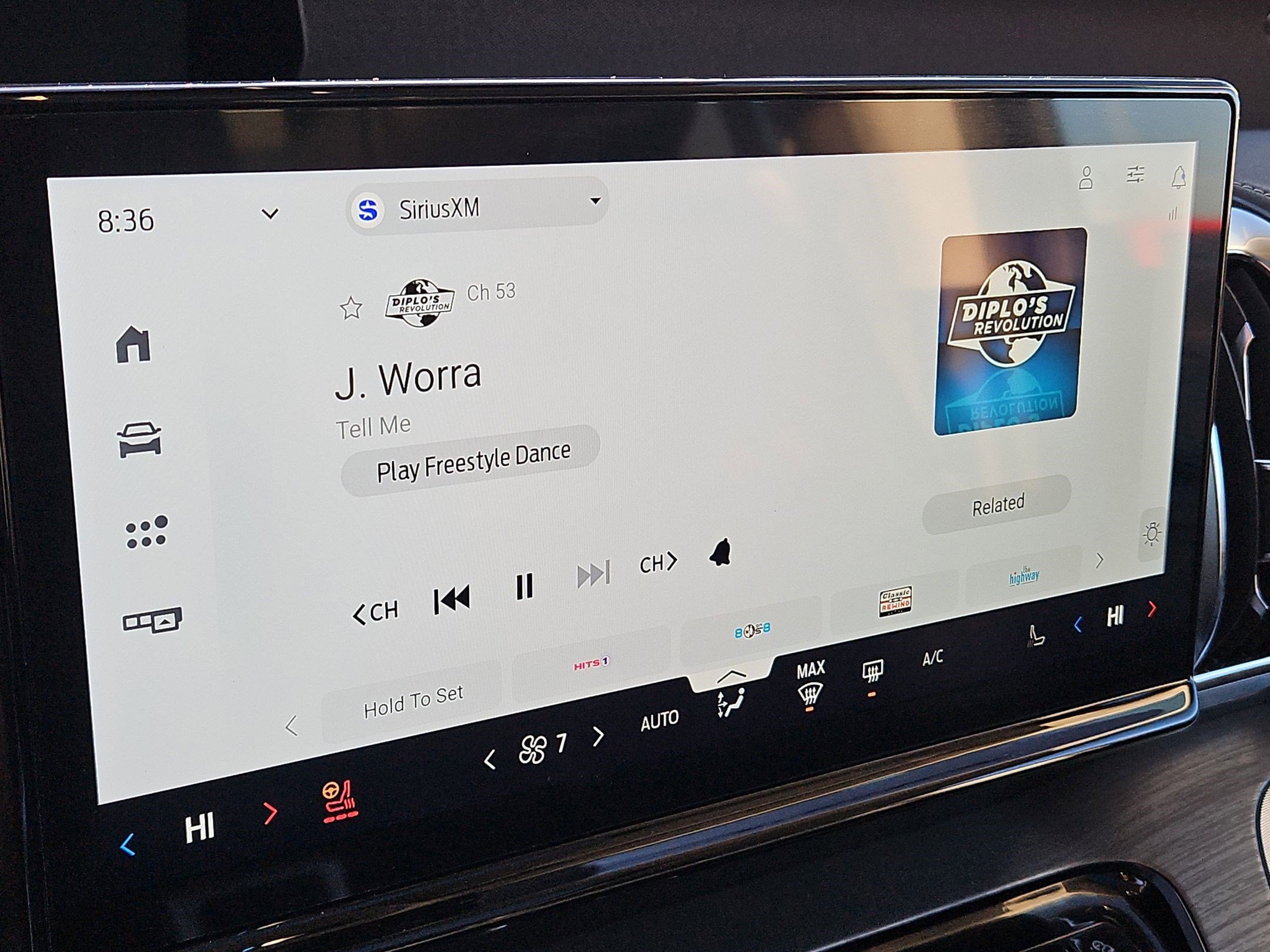 Used 2025 Ford Expedition Max Platinum image 26