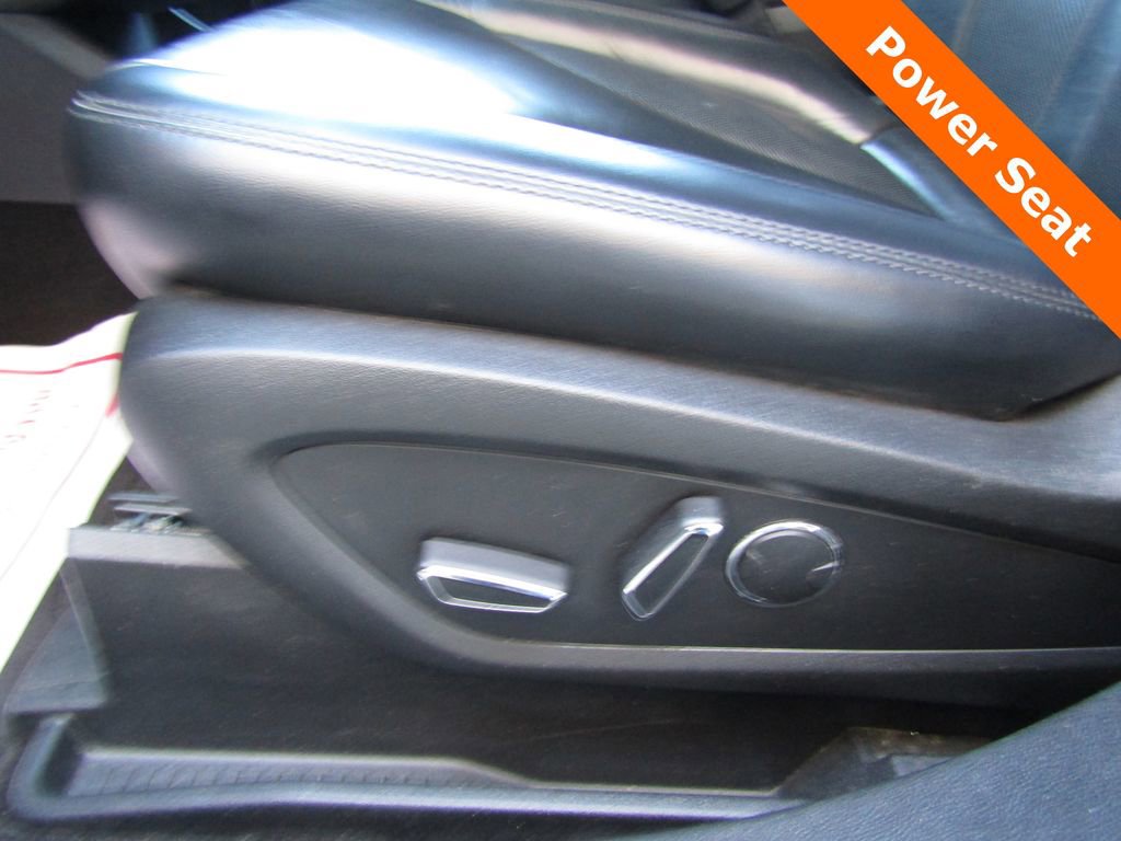 Used 2019 Lincoln Nautilus Select image 7