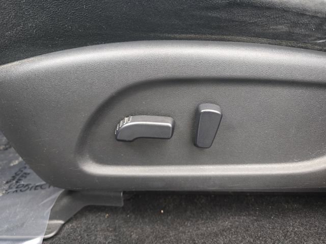 Used 2016 Nissan Pathfinder SV w/ SV Cold Weather Package image 16