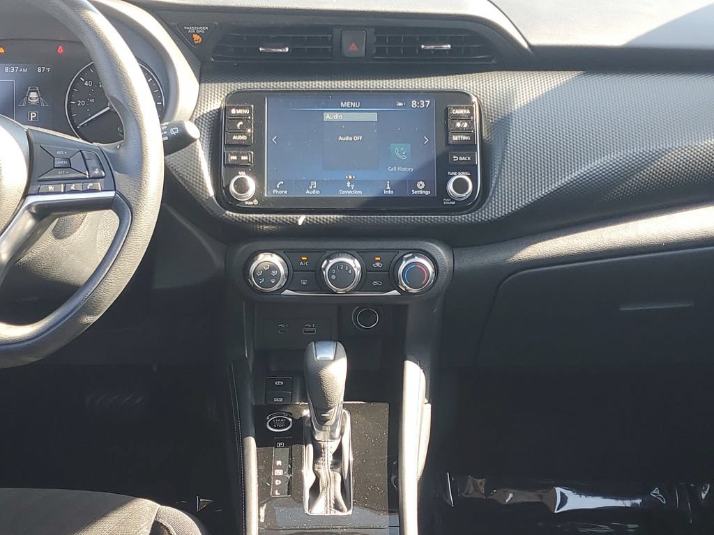 Used 2024 Nissan Kicks SV w/ Exterior Package FWD image 19