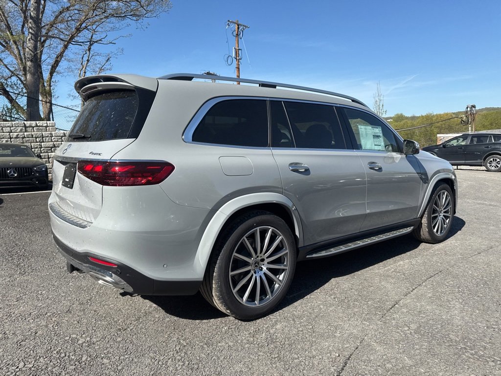 New 2025 Mercedes-Benz GLS 580 4MATIC image 10
