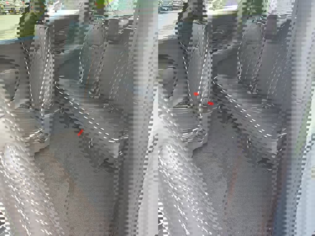 New 2026 Chrysler Pacifica Limited w/ S Appearance Package image 13