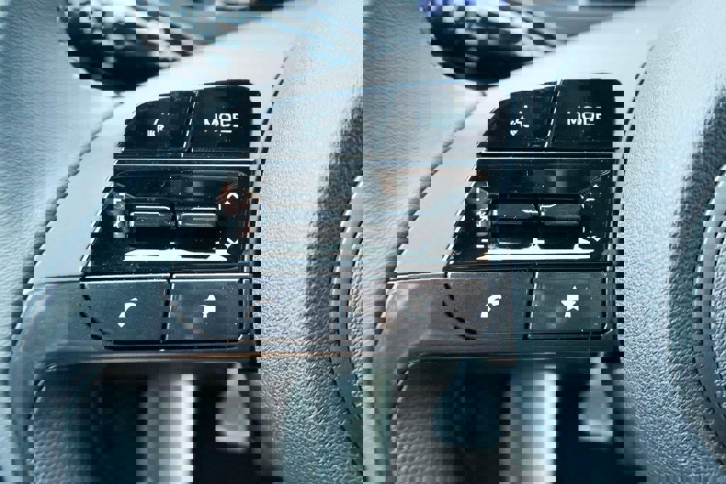 New 2026 Hyundai Elantra SEL Sport Premium image 17