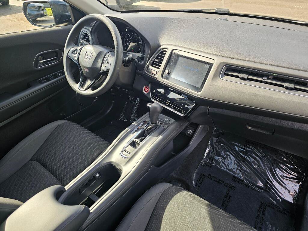 Used 2019 Honda HR-V EX image 10