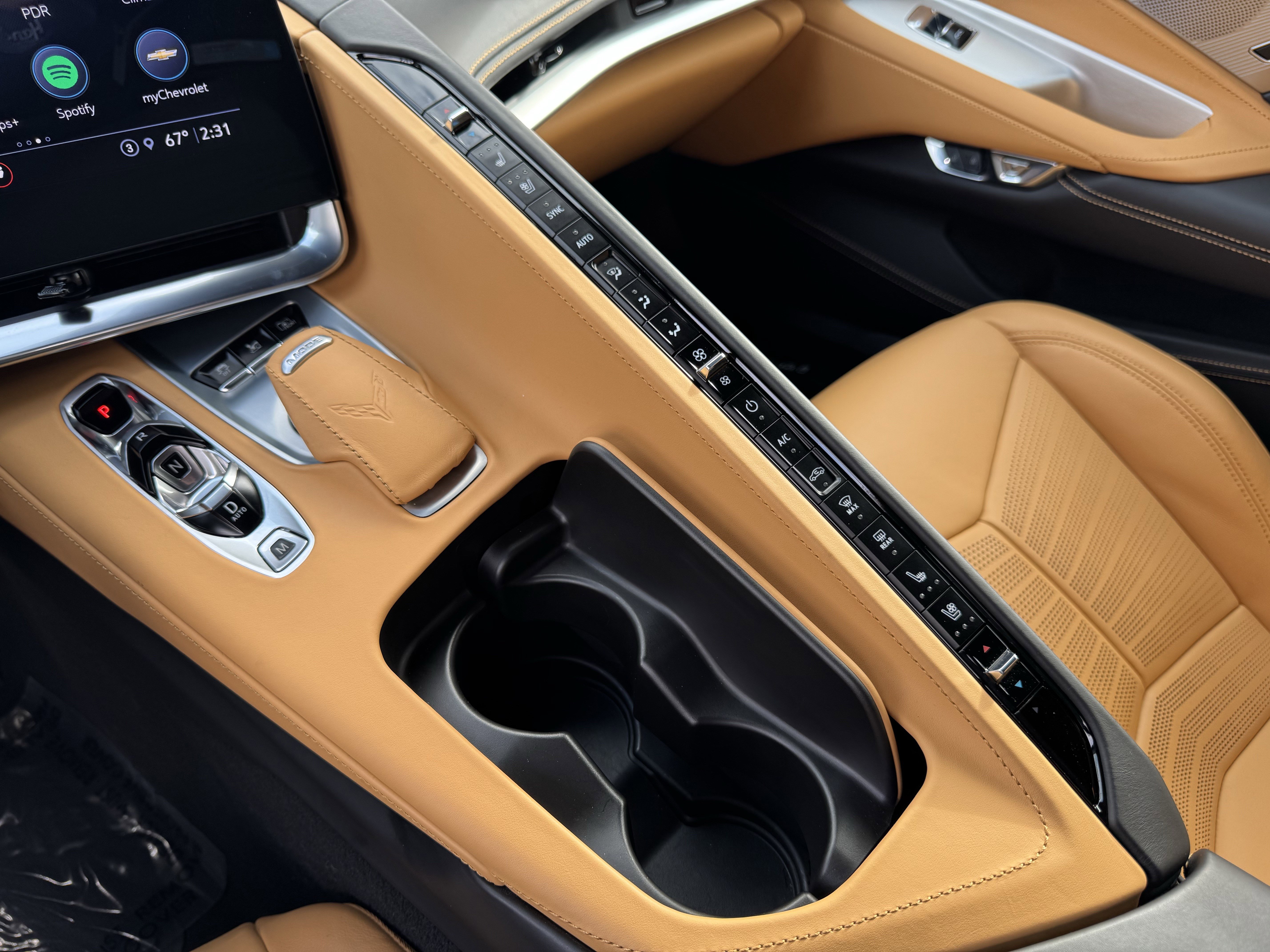 Used 2021 Chevrolet Corvette Stingray Premium Cpe w/ Z51 Performance Package image 28