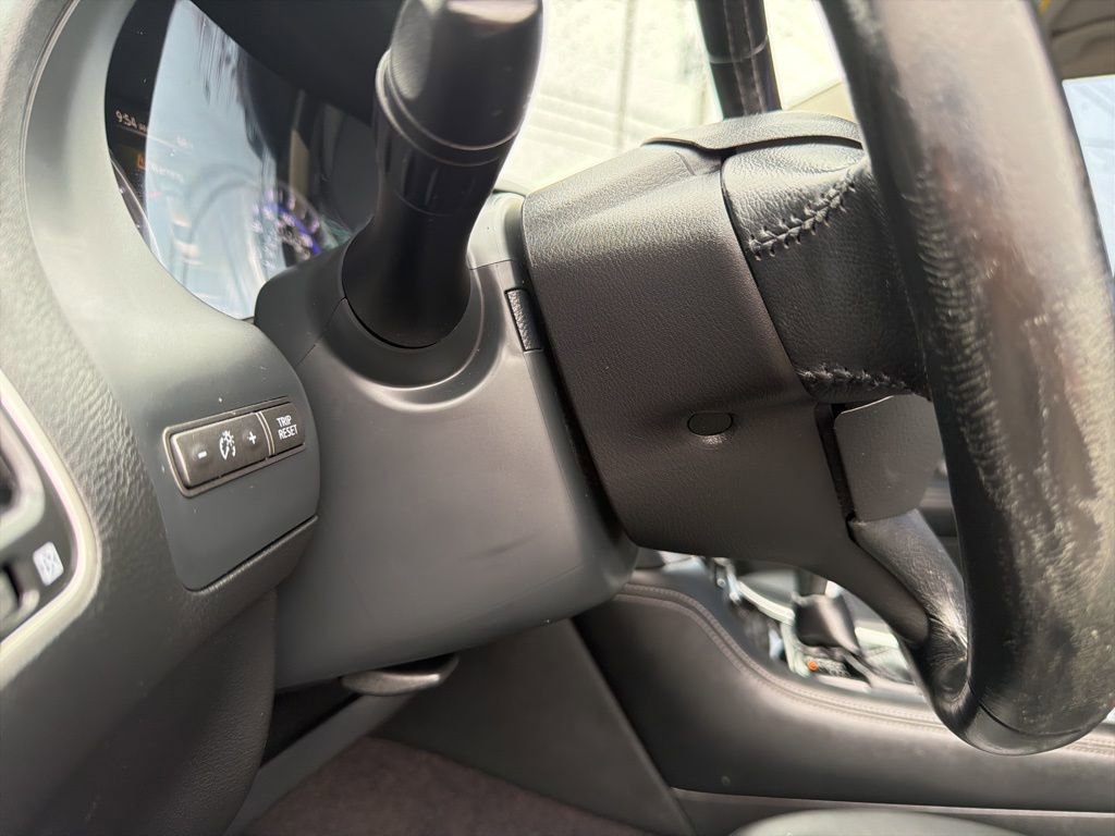 Used 2016 INFINITI Q50 2.0t w/ Moonroof Package image 48