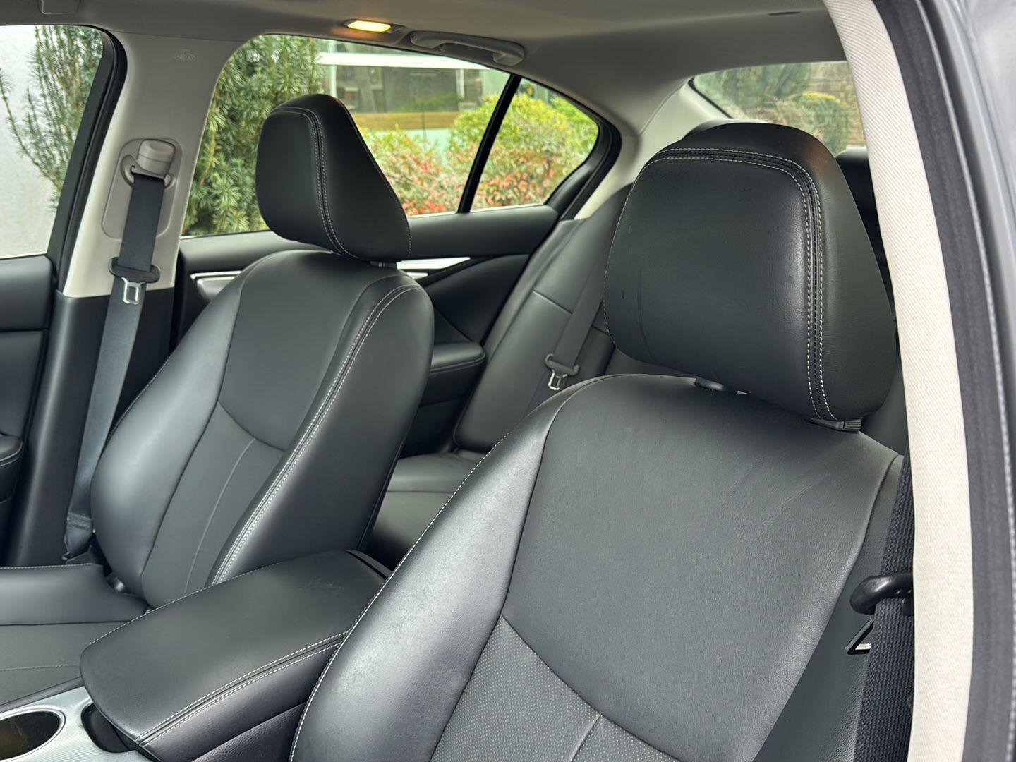 Used 2023 INFINITI Q50 Luxe w/ Cargo Package image 26