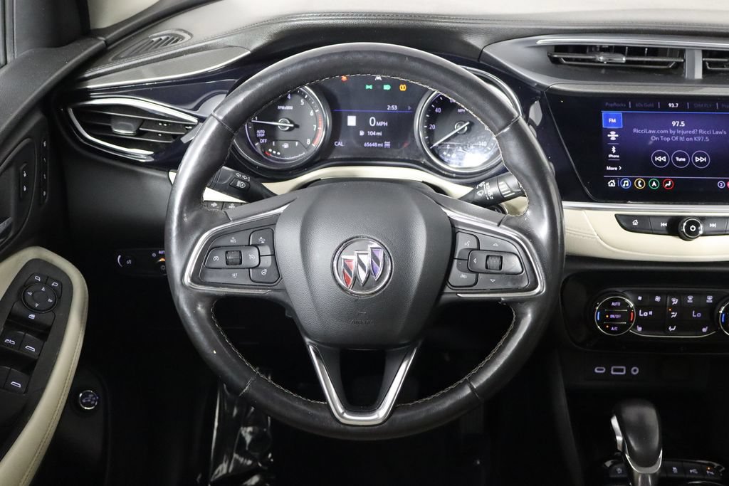Used 2020 Buick Encore GX Essence w/ Advanced Technology Package AWD/4WD image 7