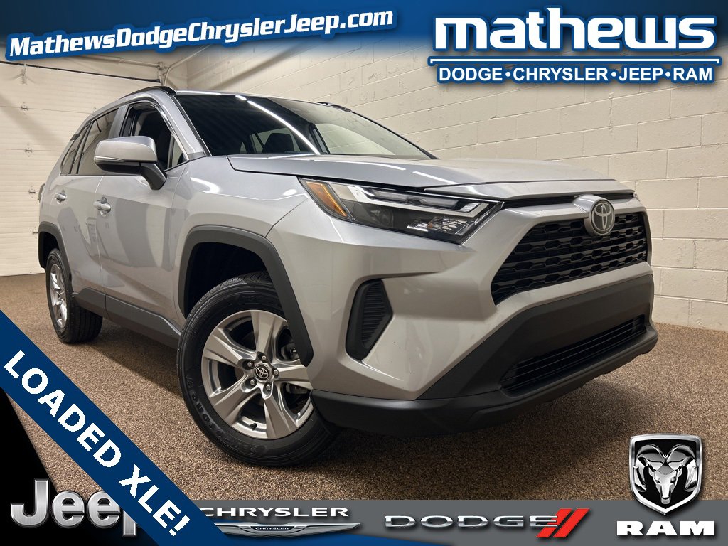 Used 2024 Toyota RAV4 XLE image 1