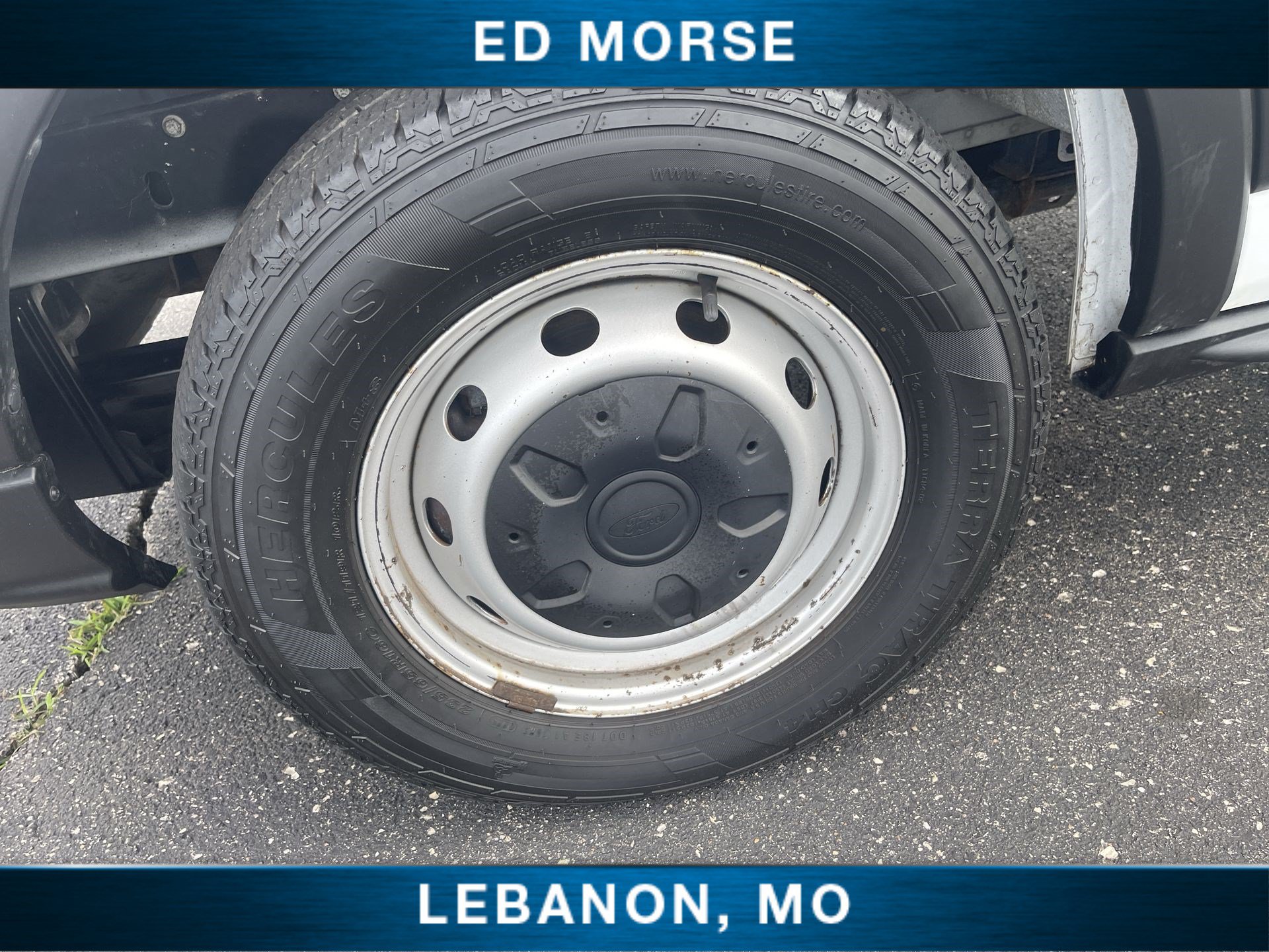 Certified 2019 Ford Transit 250 138 RWD image 25