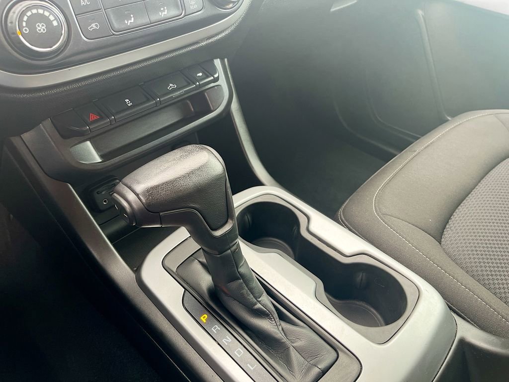 Used 2021 Chevrolet Colorado LT w/ LT Convenience Package image 17