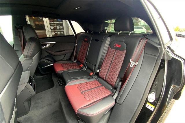 New 2026 Audi RS Q8 performance image 9