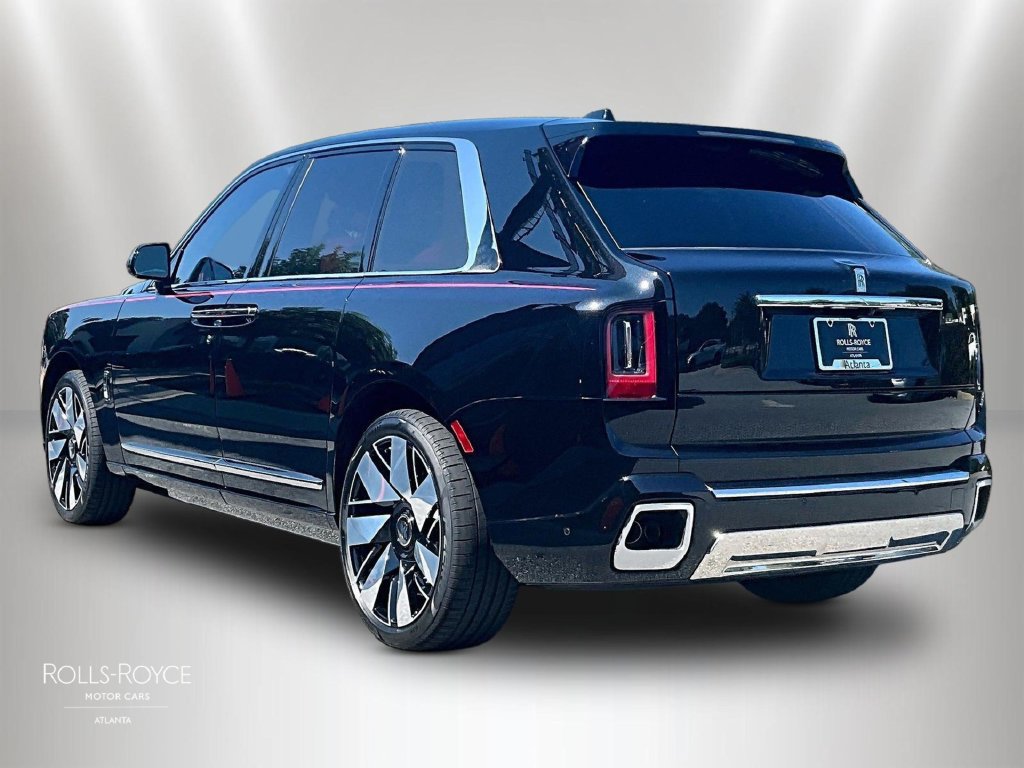 New 2027 Rolls-Royce Cullinan AWD/4WD image 3