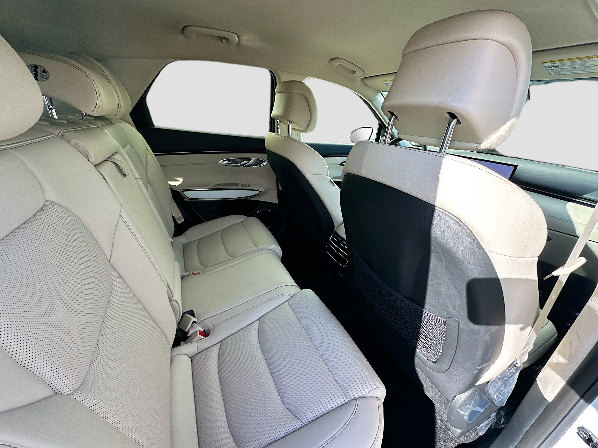 Used 2026 Genesis GV70 2.5T image 30