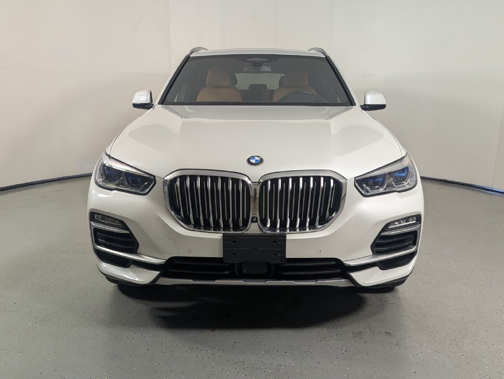 Used 2019 BMW X5 xDrive40i w/ Executive Package AWD/4WD image 2