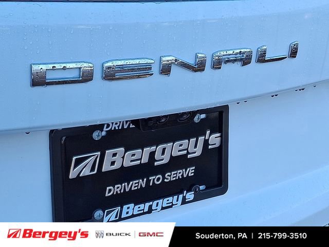 New 2026 GMC Yukon XL Denali w/ Denali Reserve Package image 26