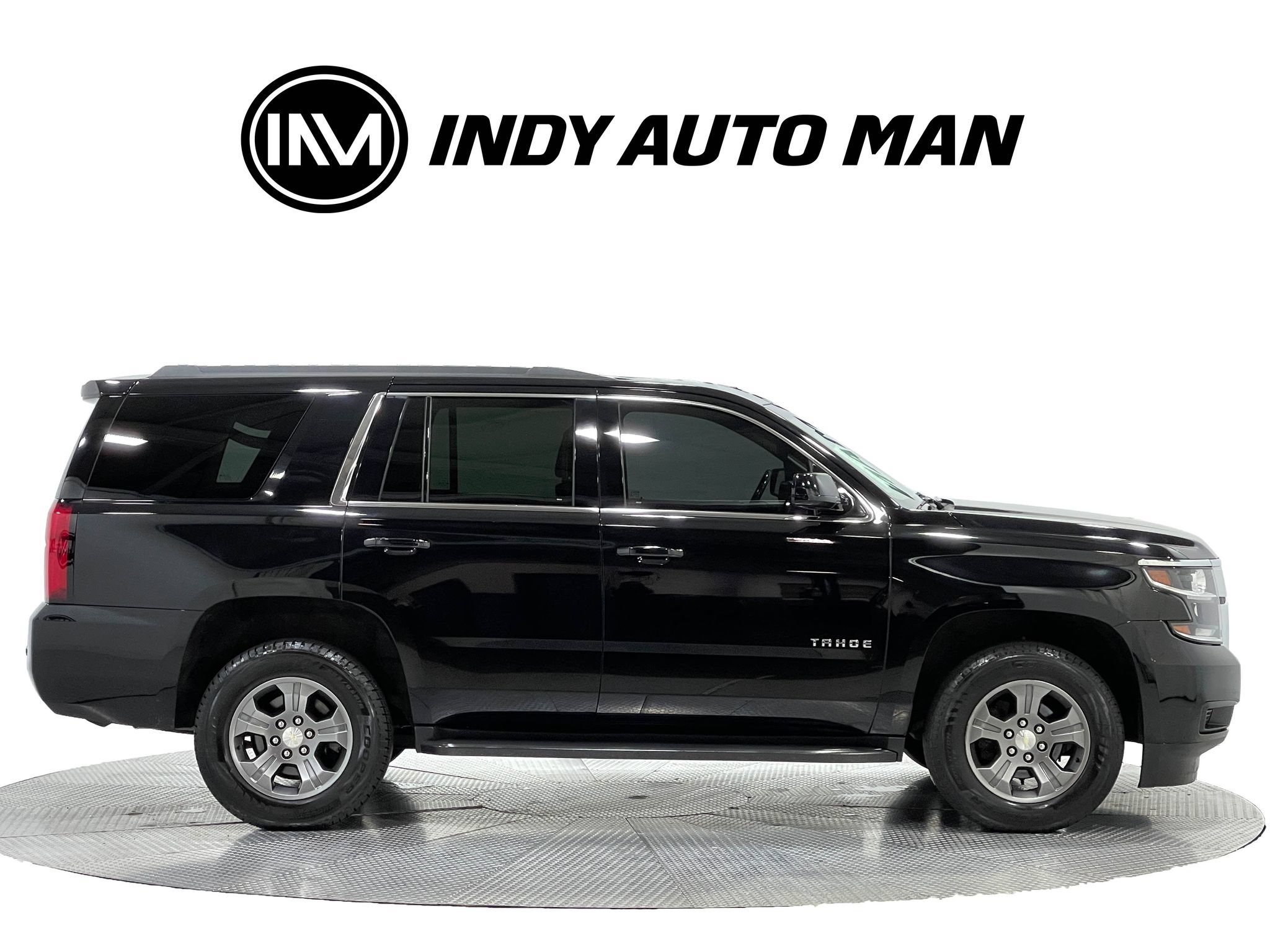 Used 2018 Chevrolet Tahoe LS w/ Max Trailering Package AWD/4WD image 3