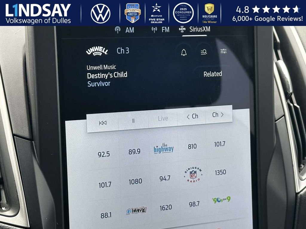 Used 2024 Ford Edge SE w/ Black Appearance Package image 15