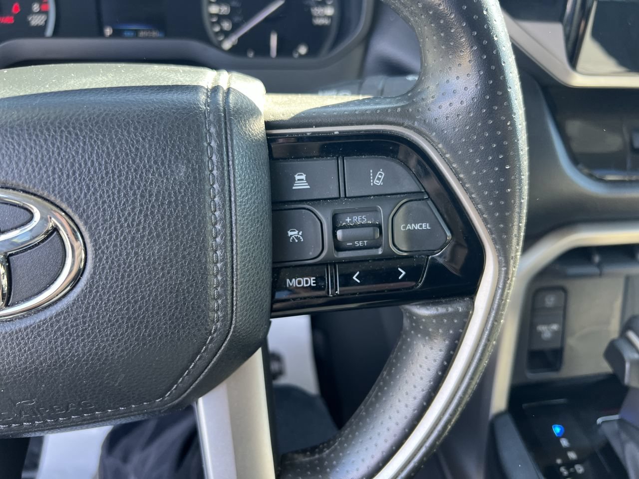 Used 2024 Toyota Tundra SR5 AWD/4WD image 20