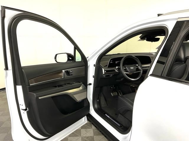 New 2026 Cadillac Vistiq Premium Luxury AWD/4WD image 24