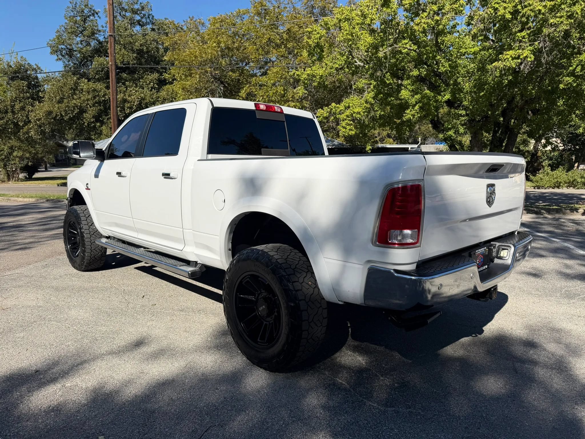 Used 2018 RAM 2500 Laramie AWD/4WD image 7