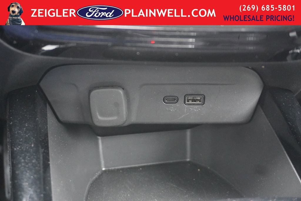 Used 2025 Chevrolet Trax LT w/ LT Convenience Package image 20