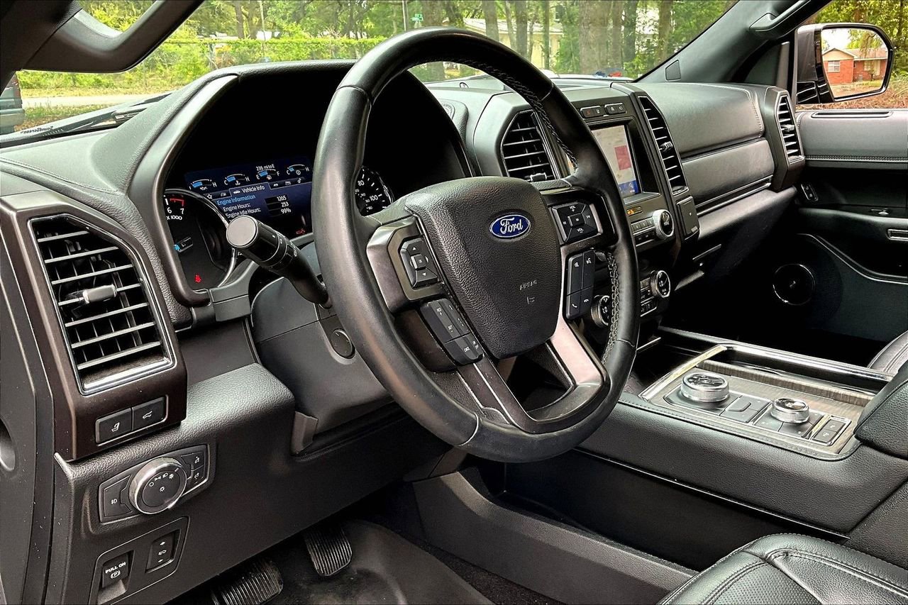 Used 2021 Ford Expedition Max Limited image 14