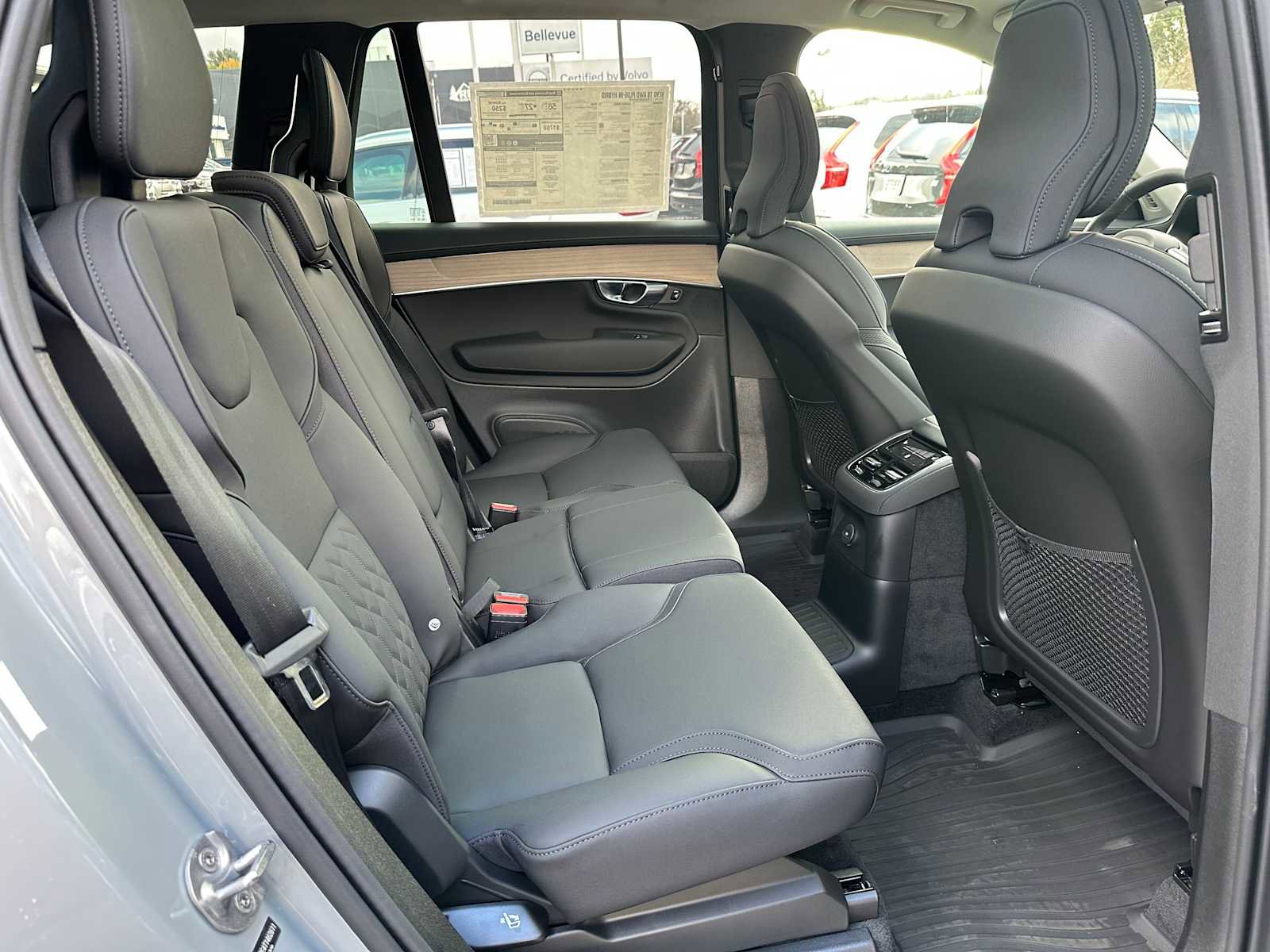 New 2026 Volvo XC90 T8 Plus image 12