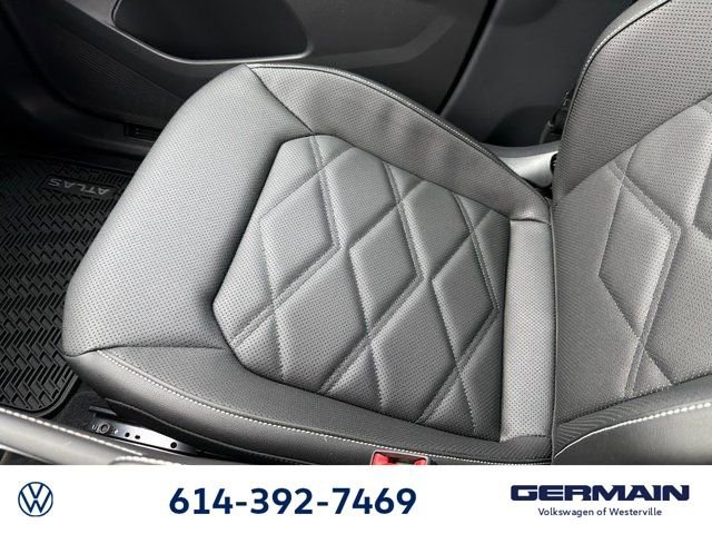 New 2026 Volkswagen Atlas SE image 30