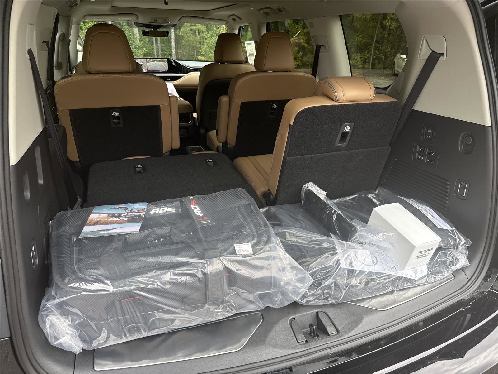 New 2026 INFINITI QX80 Luxe image 51