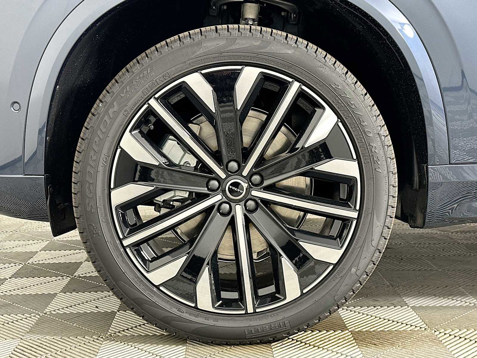 New 2026 Volvo XC90 B5 Plus image 31