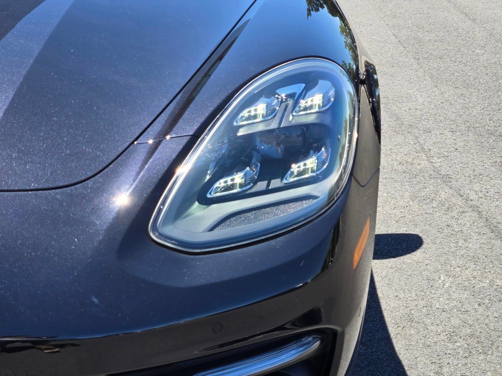 Certified 2023 Porsche Panamera 4 Platinum Edition w/ Assistance Package AWD/4WD image 12
