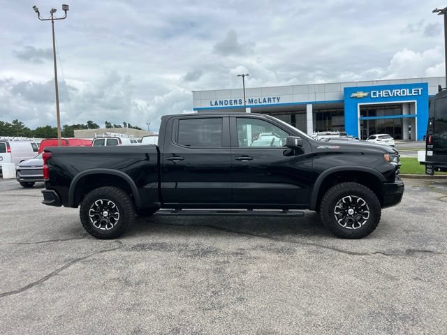 Used 2026 Chevrolet Silverado 1500 ZR2 AWD/4WD image 2
