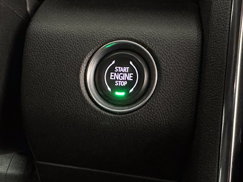 Used 2024 GMC Acadia AT4 w/ Super Cruise Package AWD/4WD image 31