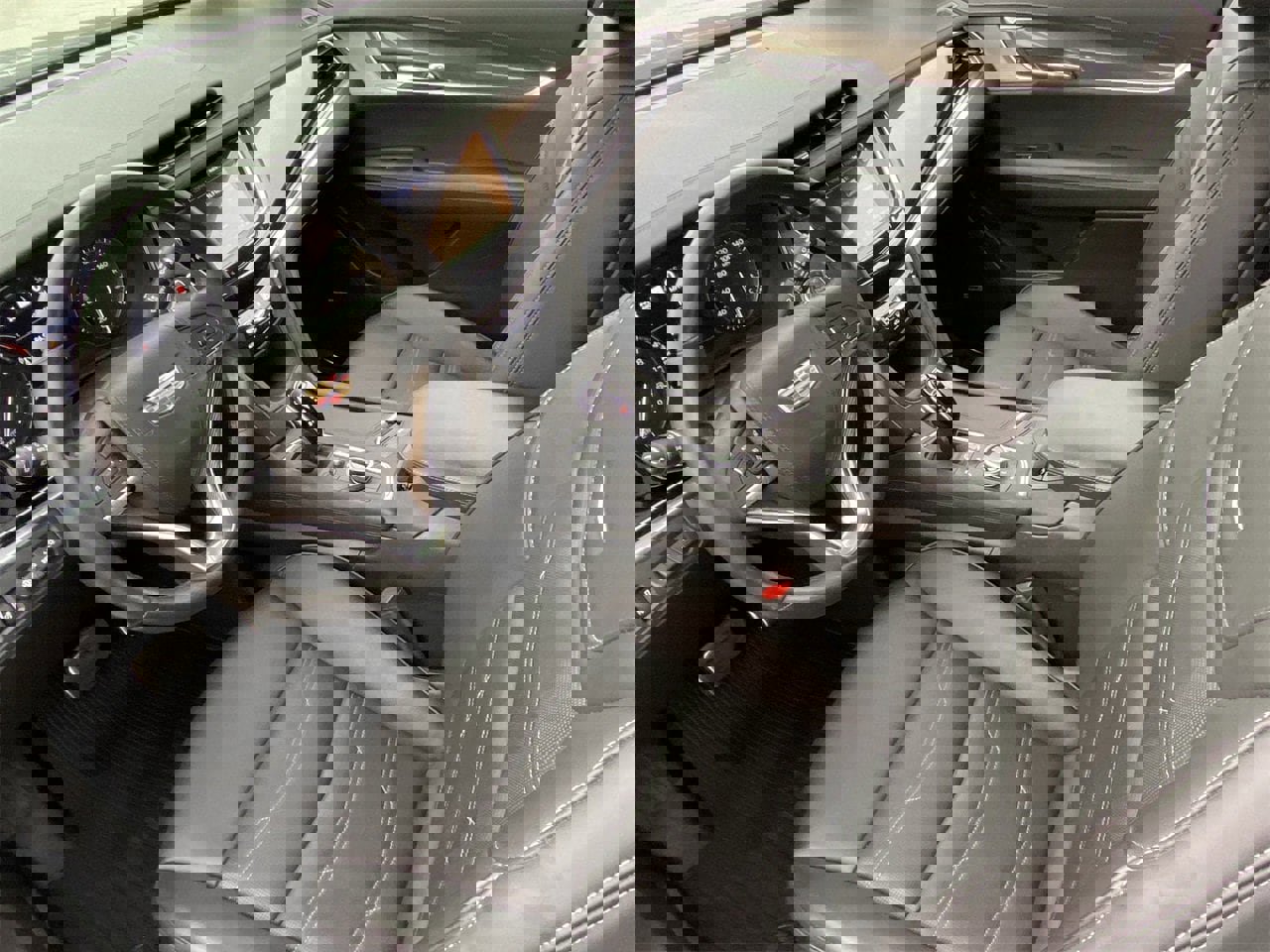 Certified 2024 Cadillac XT6 Sport w/ Platinum Package image 19