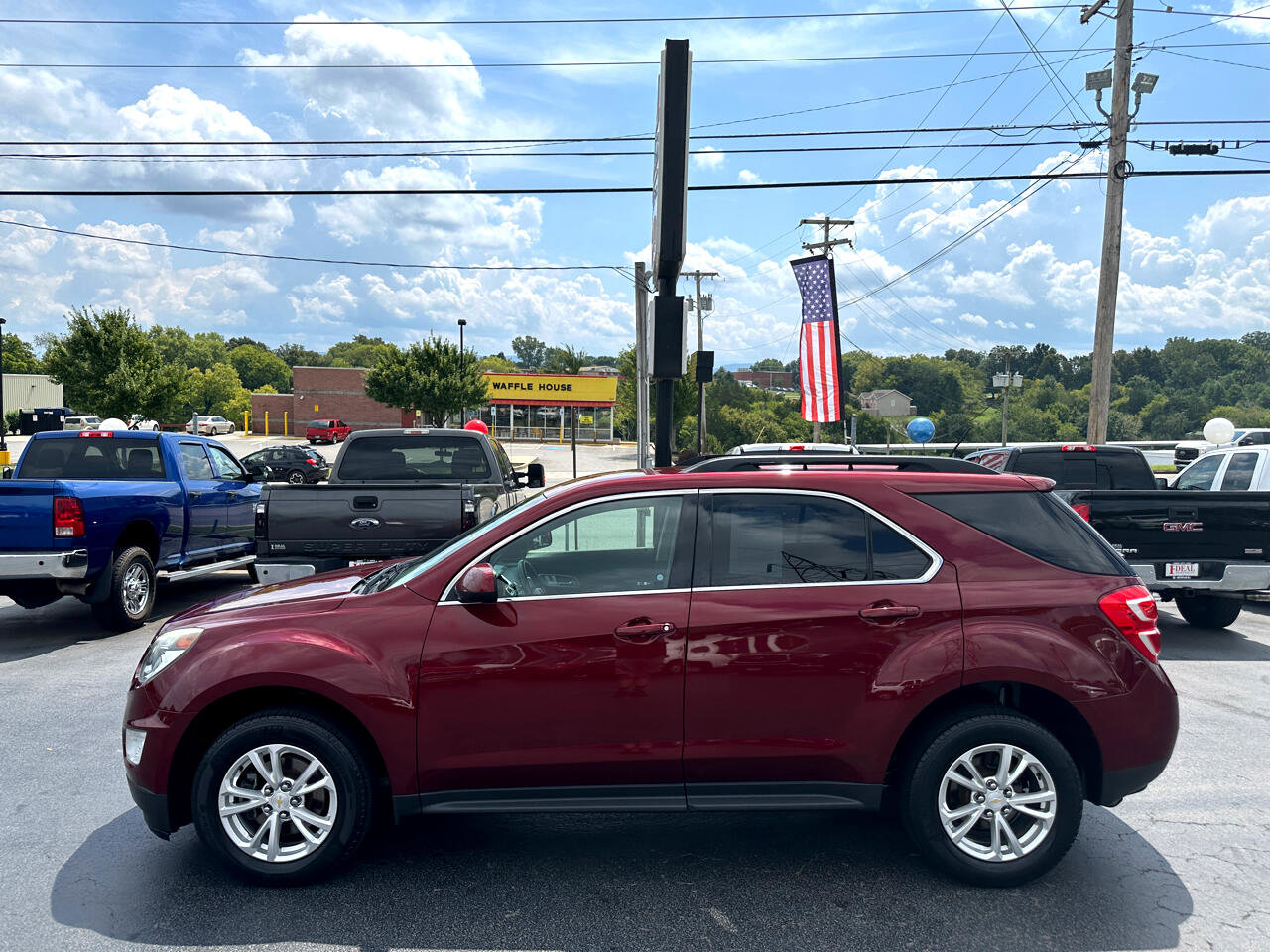 Used 2017 Chevrolet Equinox LT w/ Convenience Package image 1