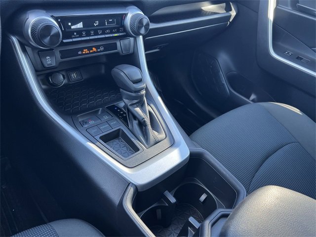 Used 2023 Toyota RAV4 LE image 17