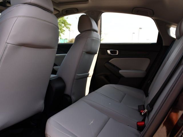 New 2025 Acura Integra image 16