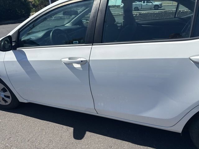 Used 2015 Toyota Corolla L FWD image 18